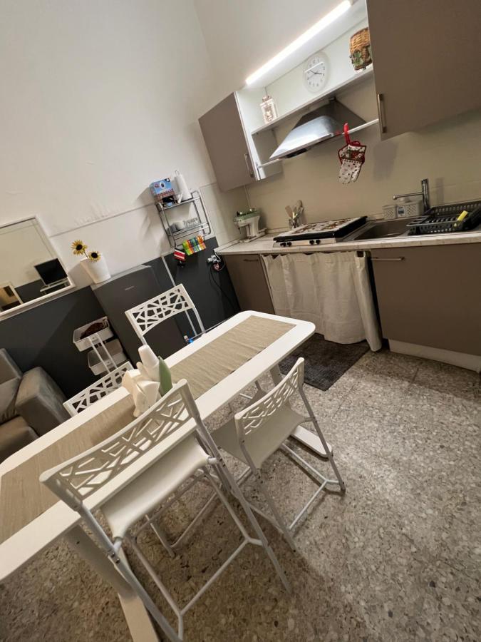 B&B Francesco Catánia Buitenkant foto
